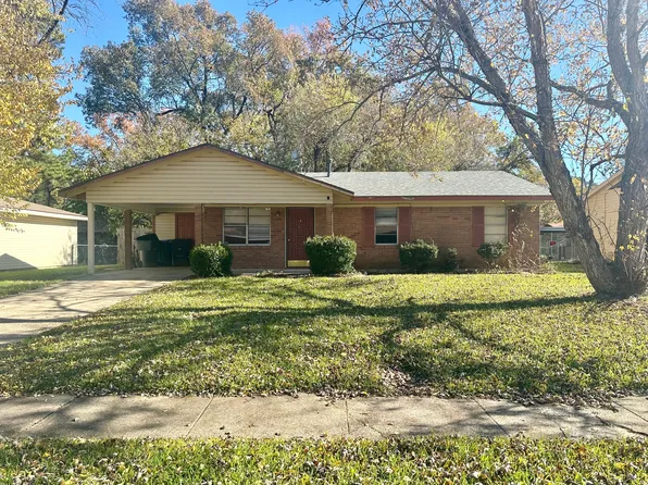 7913 Woodfield Dr, Shreveport, LA 71106