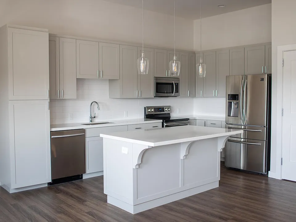 201 S Main St #310
