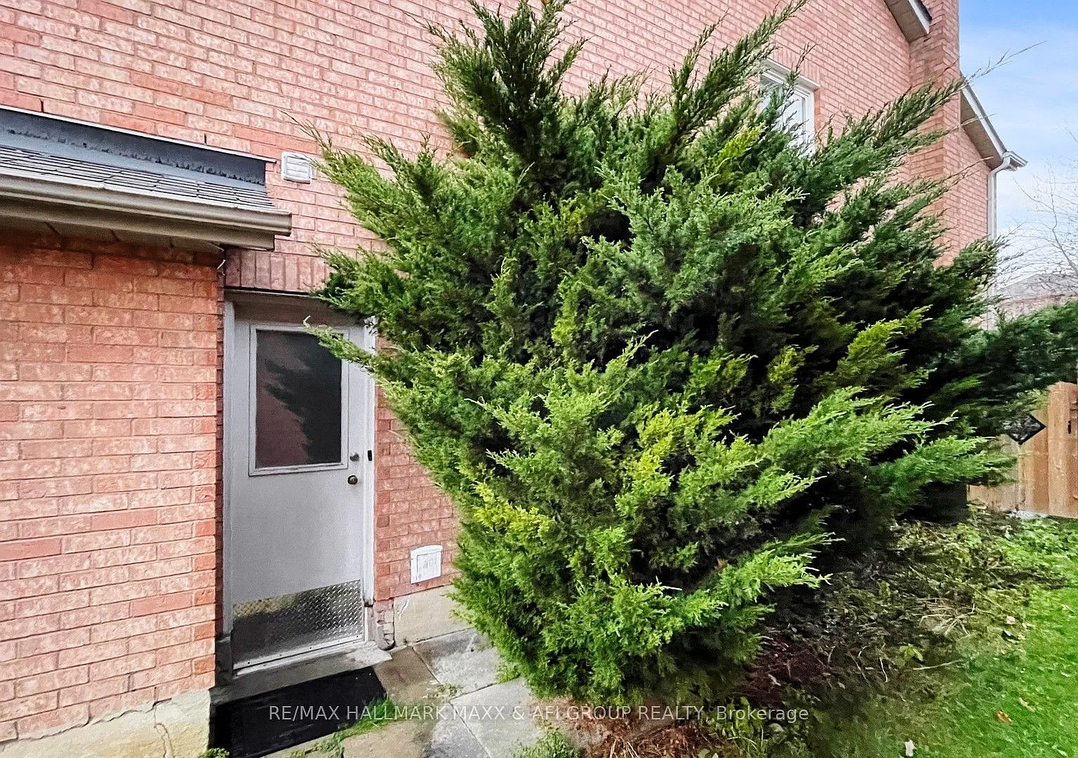 2 bed, $1,850 — Photo 2