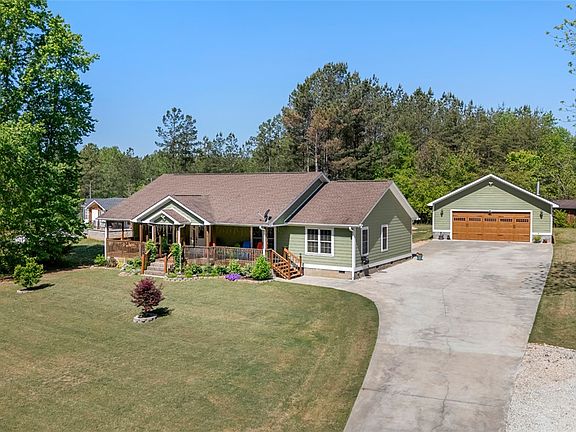 2nd image of 304 Capps Rd