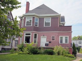 5948 W Midway Park, Chicago, IL 60644