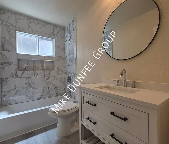 232 E 21st St #1 — Photo 15