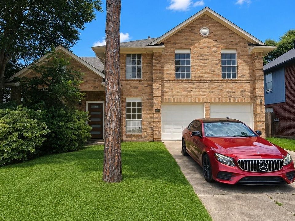 1st image of 16435 Ember Hollow Ln