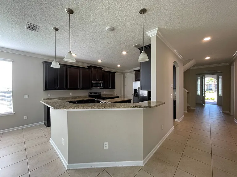 296 Grant Logan Dr — Photo 6