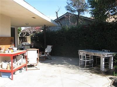 3rd image of 453 W Keats Ave