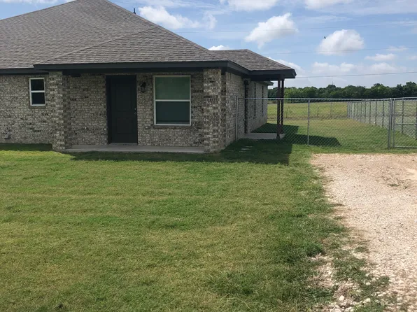 220 Melissa St, Eddy, TX 76524