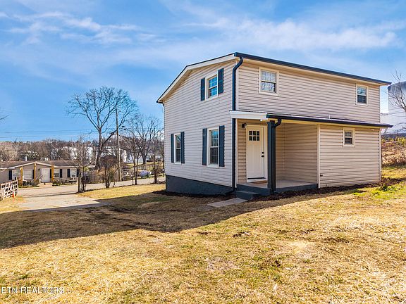 5th image of 5131 Woodglen Dr