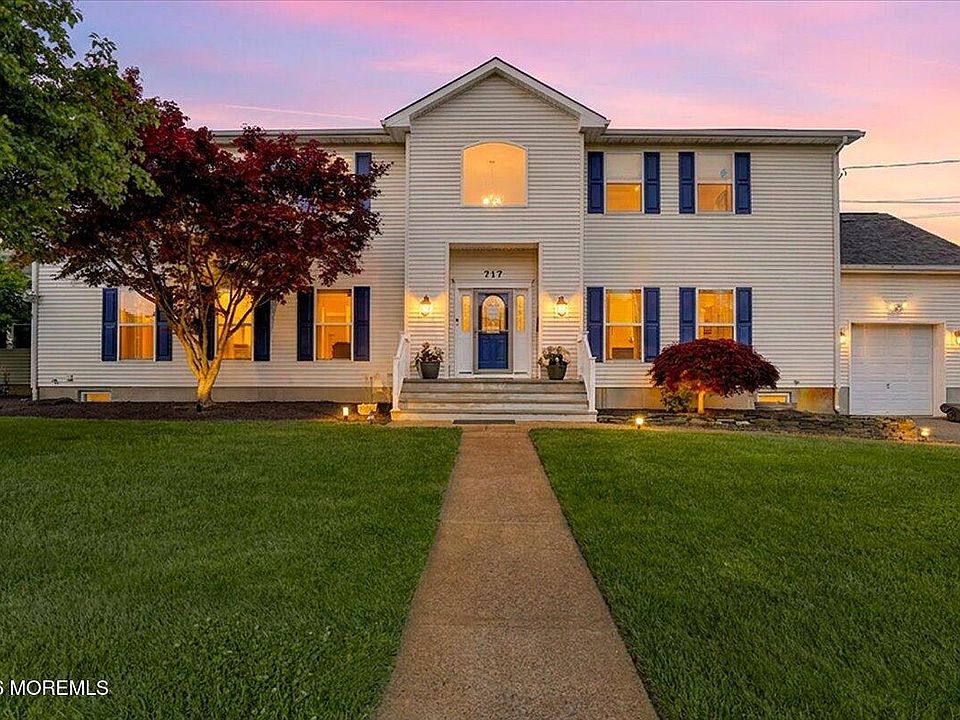 1st image of 717 Jersey Avenue