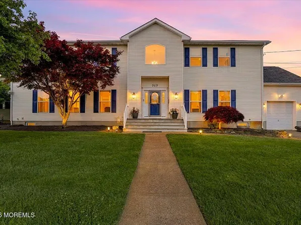 717 Jersey Avenue, Spring Lake, NJ 07762