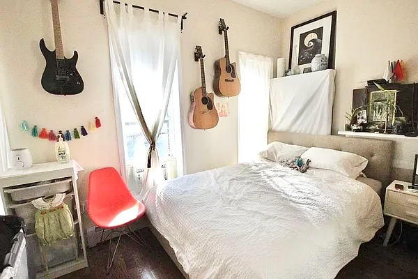 Rented by Compass | media 4