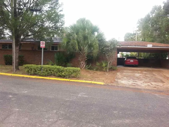 1945 S M L King Jr Blvd, Tallahassee, FL 32301