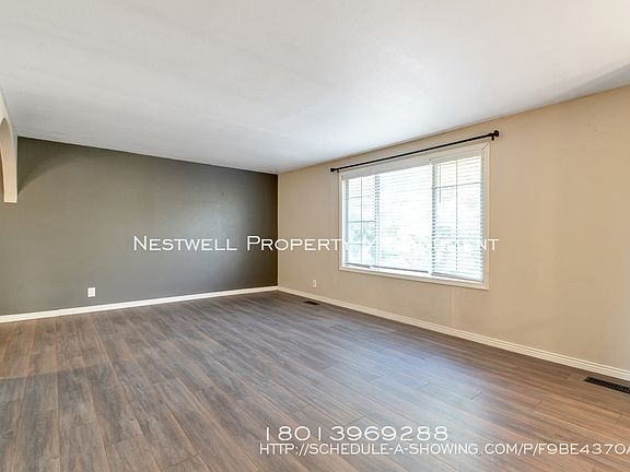 3rd image of 848 N Dorothea Way