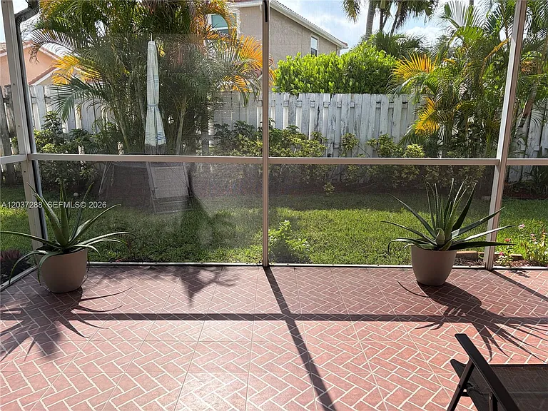 1412 NW 129th Ter — Photo 13