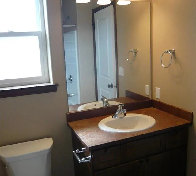 510 E Helena Ave — Photo 4