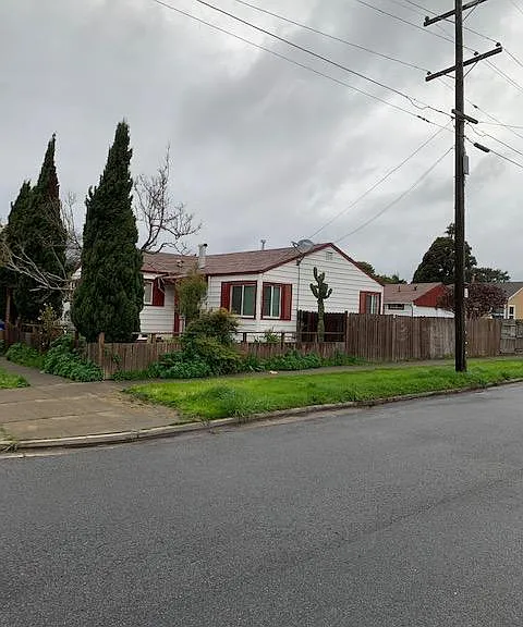 5033 Garvin Ave — Photo 7