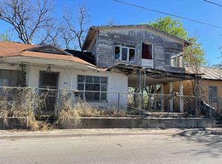 609 Magnolia St, Del Rio, TX 78840