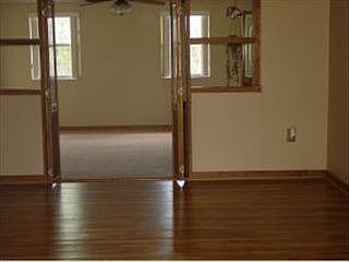 1st image of 409 Skylark Blvd