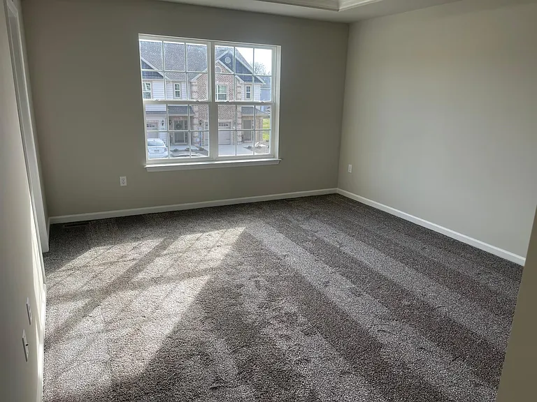 115 Delano Dr — Photo 12