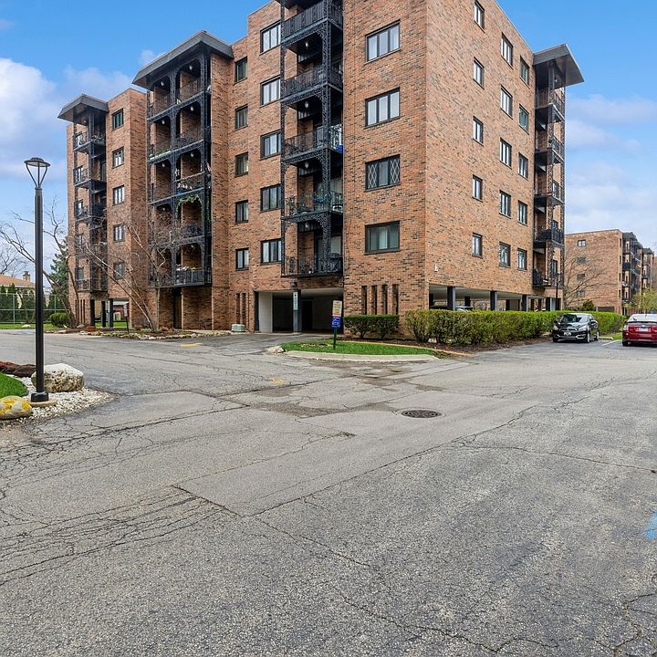 1st image of 9331 Landings Ln Unit 501