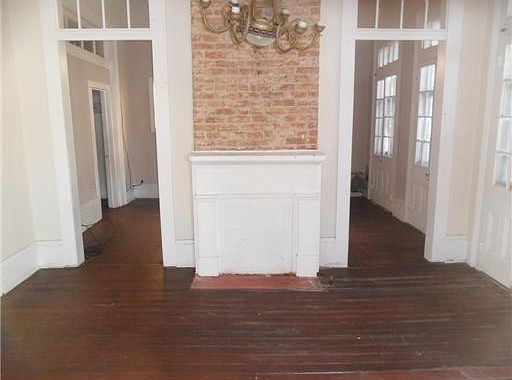 4th image of 1526-28 Ursulines Ave