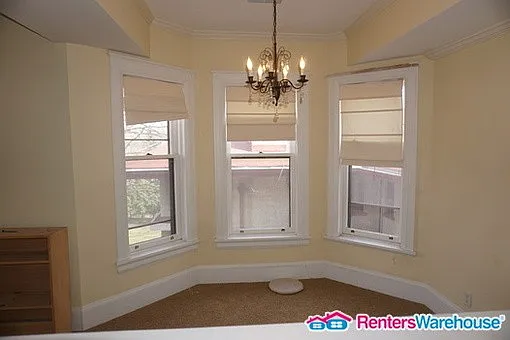 596 Summit Ave #2 — Photo 9