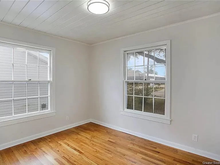 3809 Common St — Photo 11