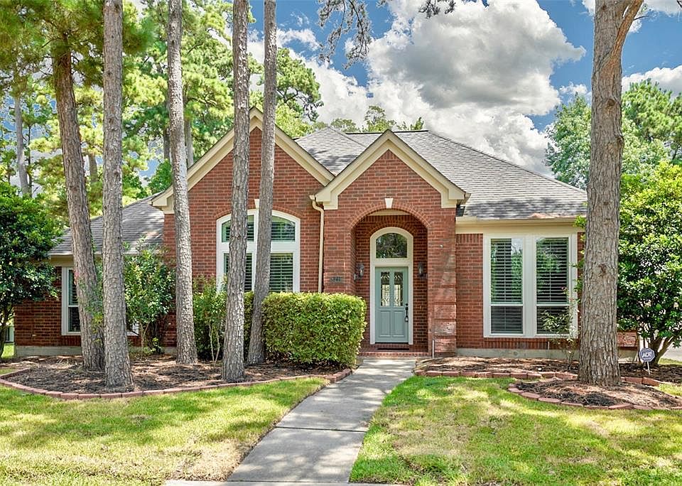1st image of 8219 Whirlaway Elm Dr