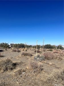 1 Beekley Rd, Phelan, CA, 92371