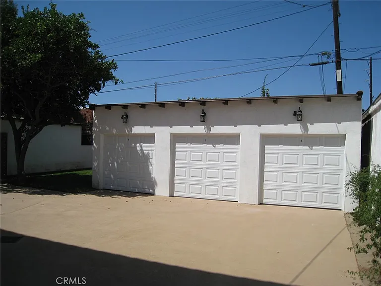 1265 S Cloverdale Ave #1/2 — Photo 10