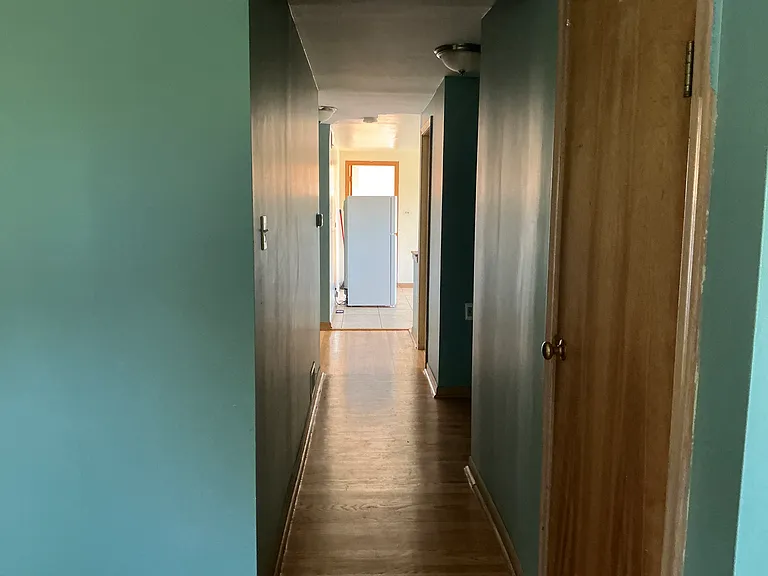 2104 N Merrimac Ave — Photo 3