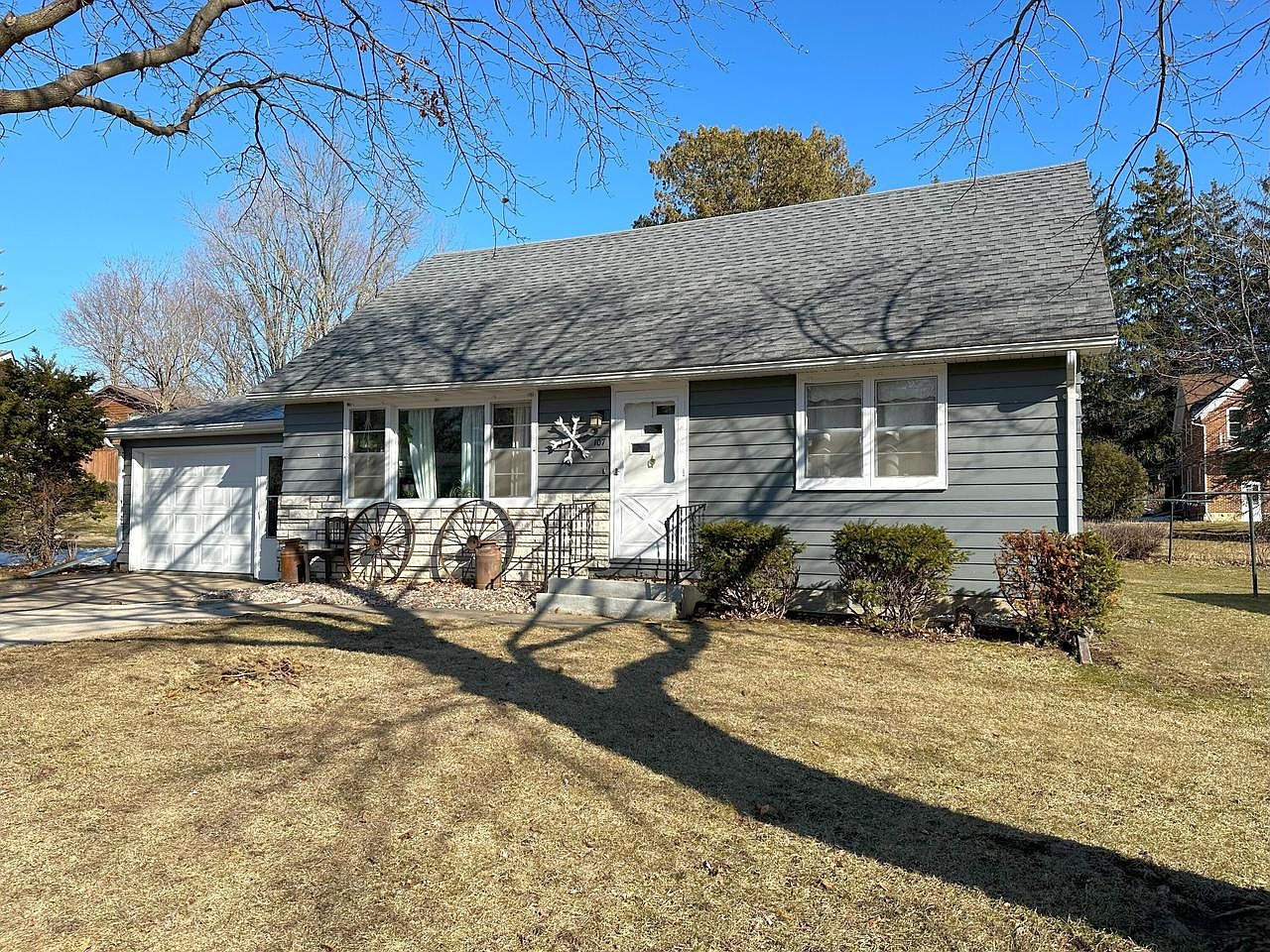 107 Central COURT, Westby, WI 54667 Zillow
