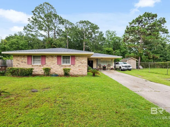 3965 W Castlewood Dr, Mobile, AL 36605
