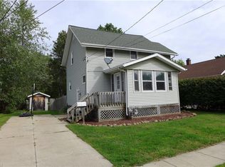 139 E Tibbitts St, Geneva, OH 44041