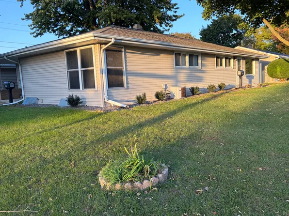 2201 Basten St, Green Bay, WI 54302