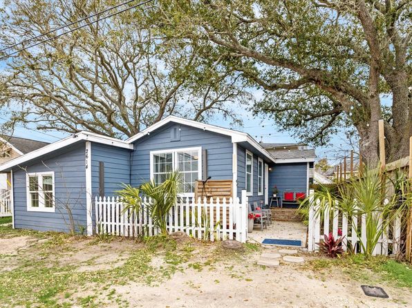 2614 59th St, Galveston, TX 77551