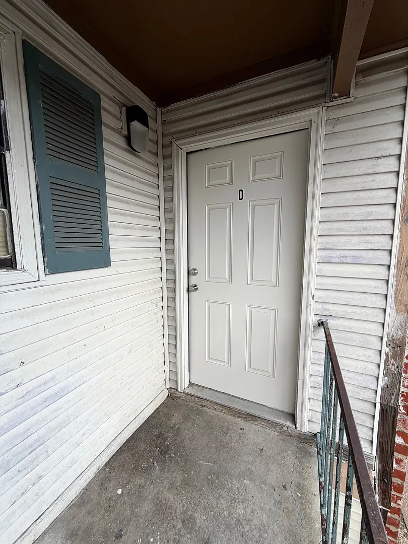 104 Sweetbriar St - Unit D — Photo 1