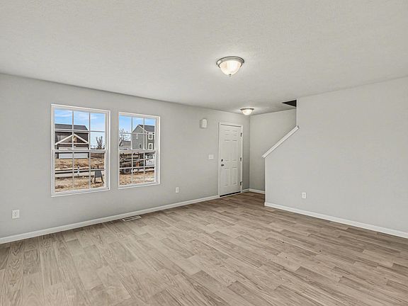 3rd image of 6362 Southtown Ln