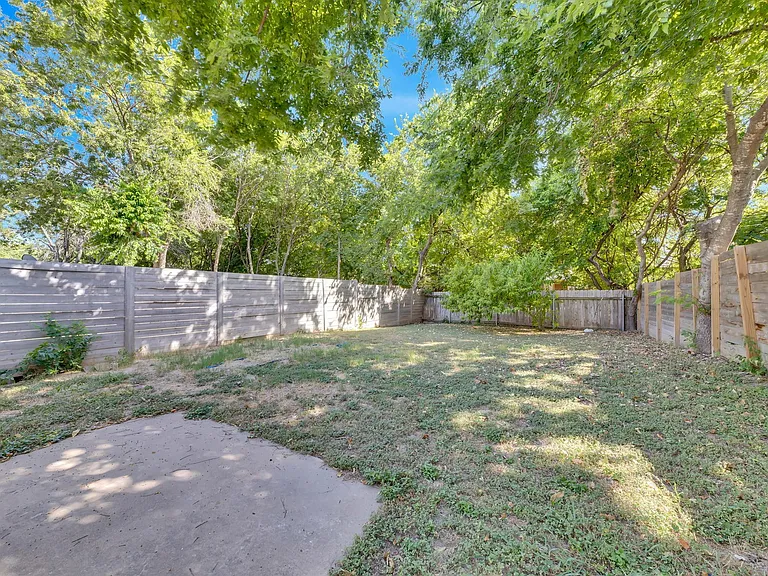 1205 Dobie Dr #A — Photo 46