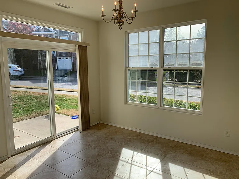 1819 Whirlaway Ct — Photo 17