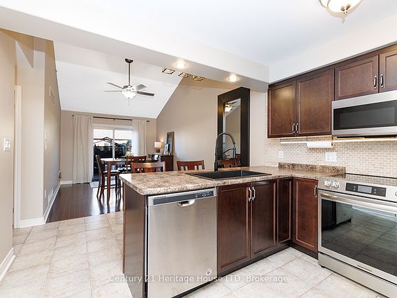 4th image of 29 Bluegrass Cres