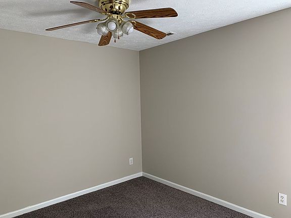 3rd image of 413 Three Creeks Ct #807296611