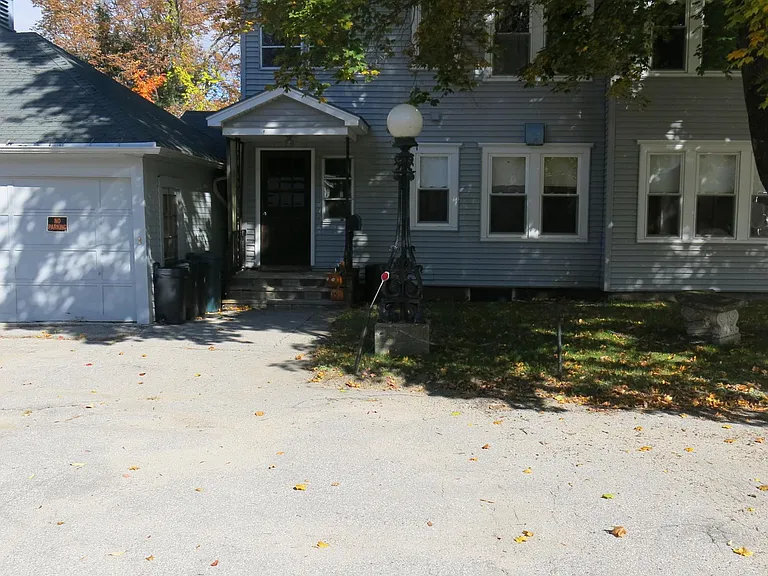 206 Lincoln Ave #4 — Photo 2