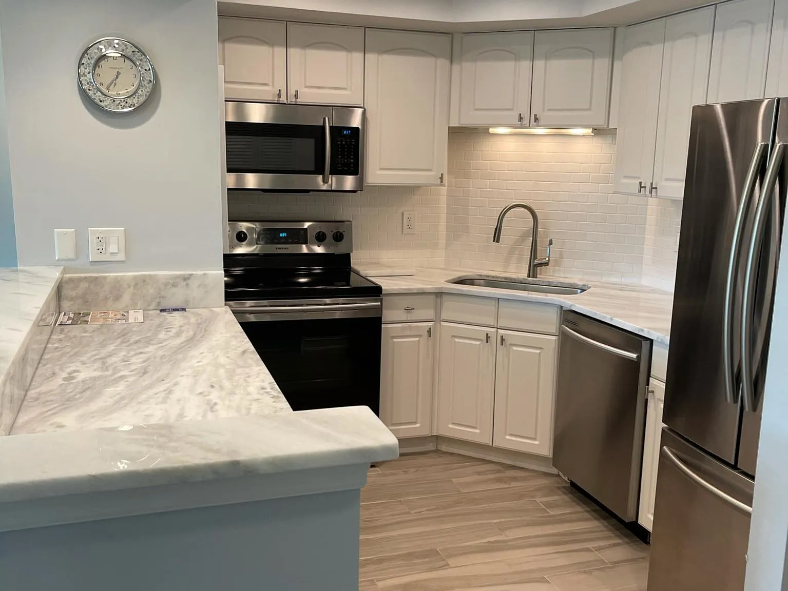 5 Bluebill Ave — Photo 2
