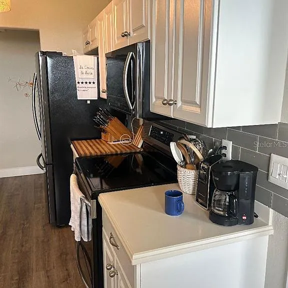 940 Cooper St #302 — Photo 9