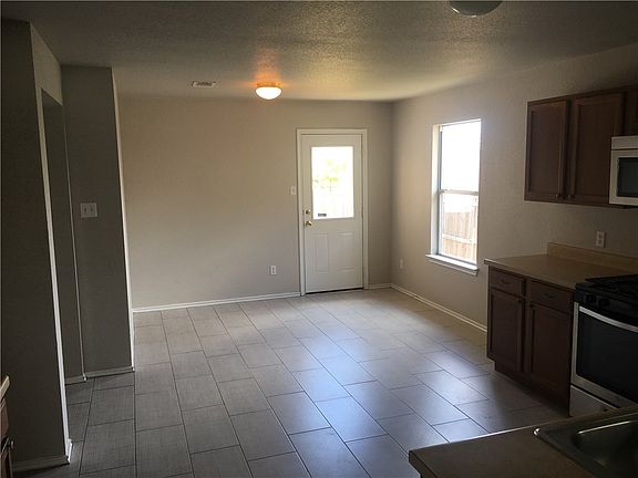 2nd image of 11804 Savanna Canyon Ct