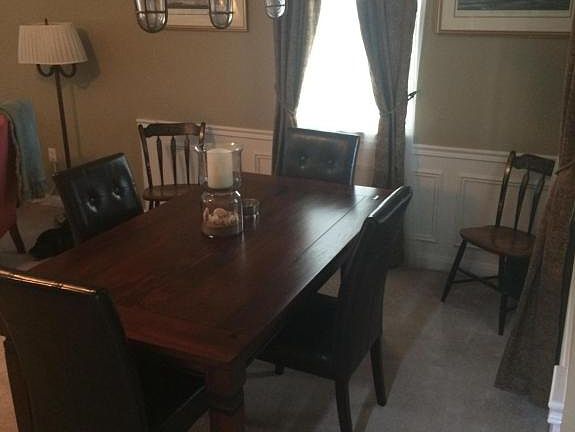 3rd image of 1382 Dakota Dr
