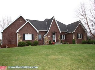 9310 Whispering Wind Rd, Lincoln, NE 68512