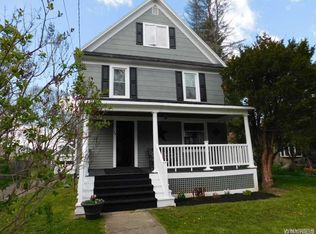 34 Spring St, Springville, NY 14141