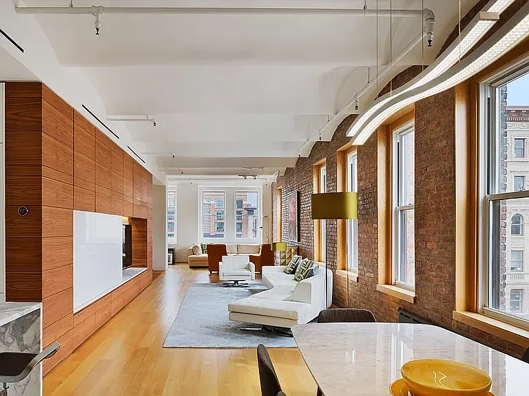 543 Broadway #9 — Photo 2