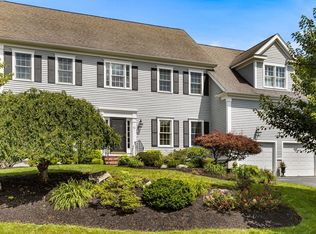12 Hilltop Rd, Hingham, MA 02043